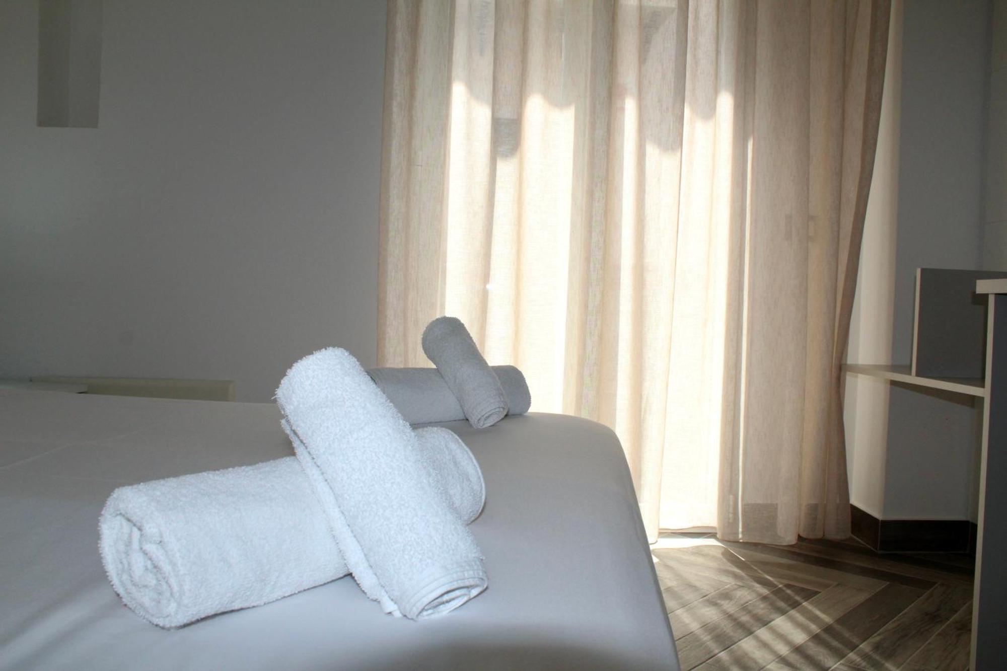 Leonardo Suites Scilla Exterior photo