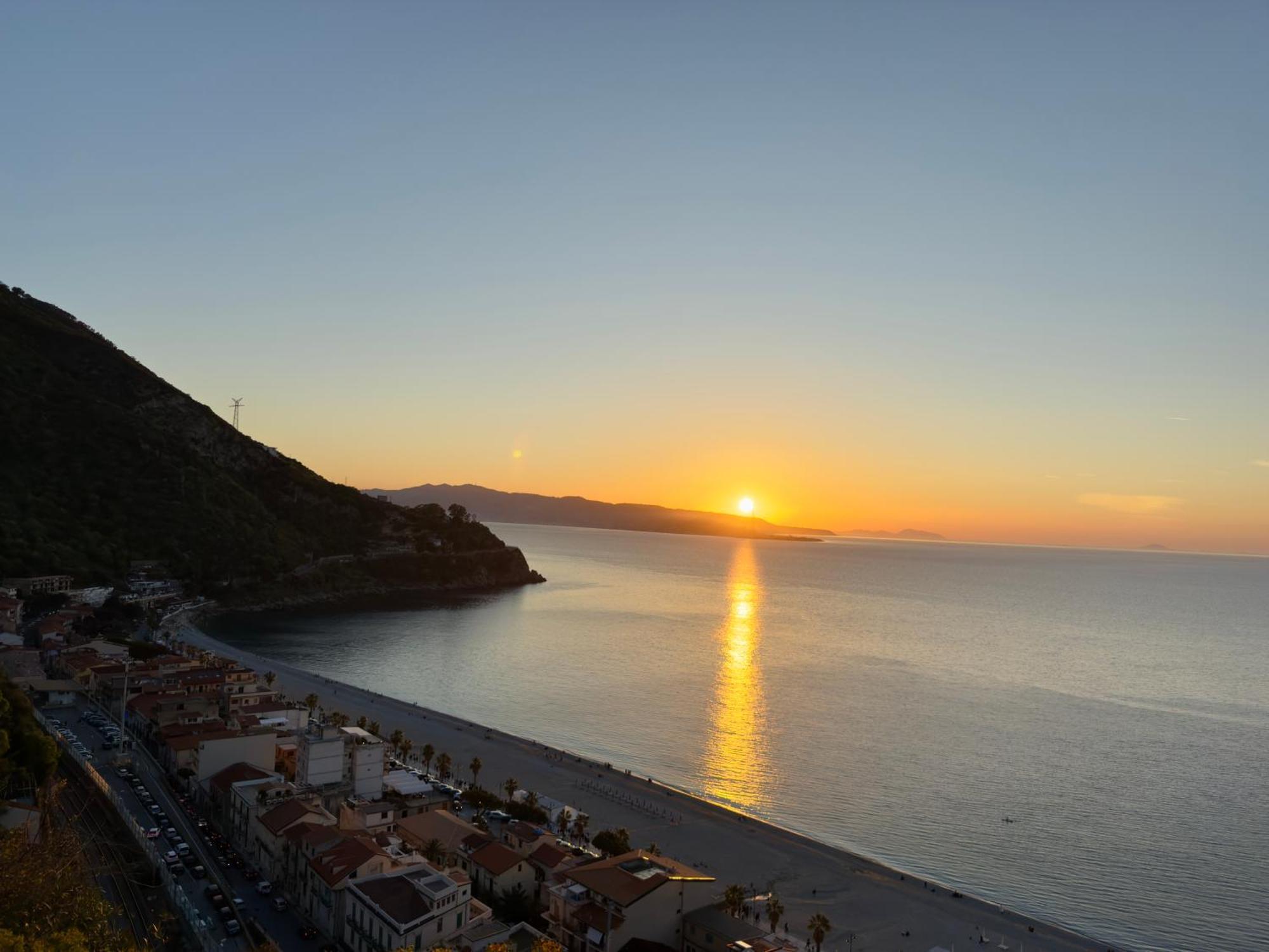 Leonardo Suites Scilla Exterior photo